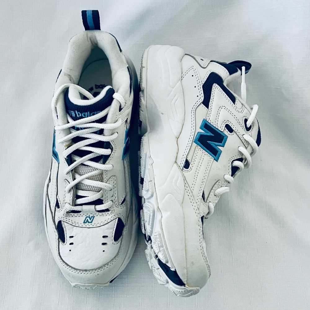 New Balance 606~Cross Trainer / Like New / Blue & White